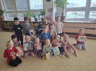 Sluníčka - vánoční nadělování